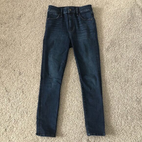 Abercrombie and Fitch Skinny Jeans - Picture 3 of 9